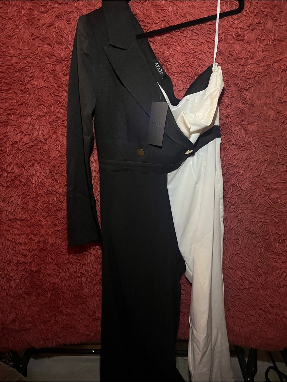 AKIRA Black and White One-Shoulder Asymmetric Jumpsuit Size XLarge NWT